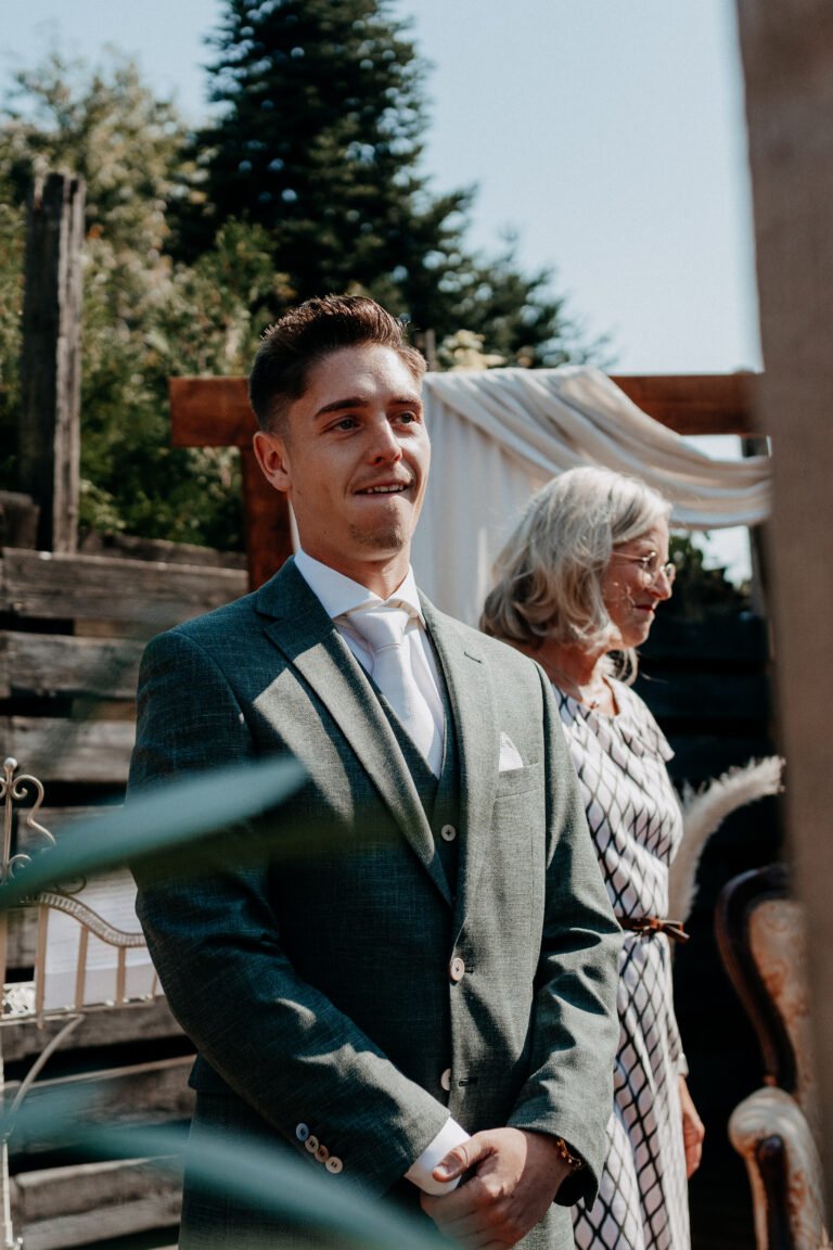 12 - Lovedbytrine Photography045_Hochzeit_Weinhof Voosen_Mönchengladbach