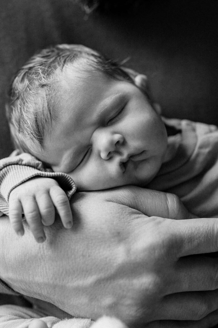 5 - Lovedbytrine Photography009-2Neugeborenenfotografie